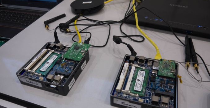 Broadcom at MWC 2015: BCM4359 and BCM43455 Wifi Combo Chips Announced