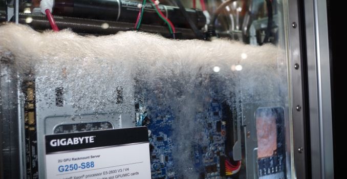 GIGABYTE Server Shows Two-Phase Immersion Liquid Cooling on a 2U GPU G250-S88 using 3M Novec