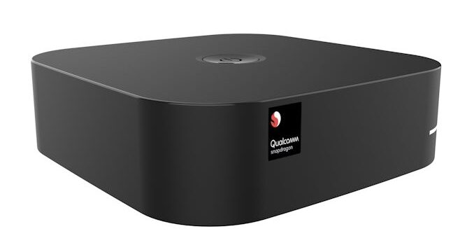 Qualcomm Shows Off Snapdragon Dev Kit for Windows on Arm Development