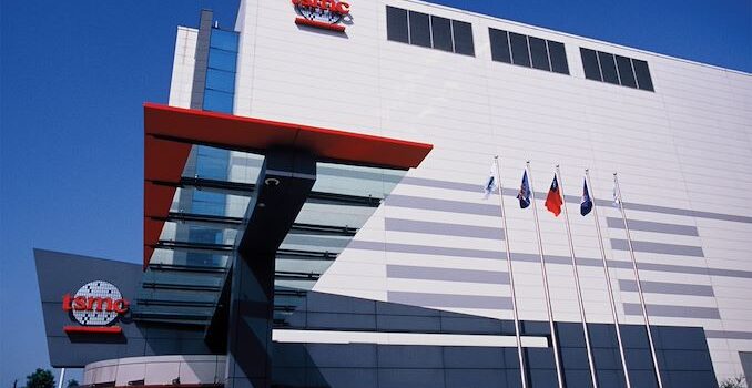 TSMC Delays Arizona Fab Deployment to 2025, Citing Shortage of Skilled Workers